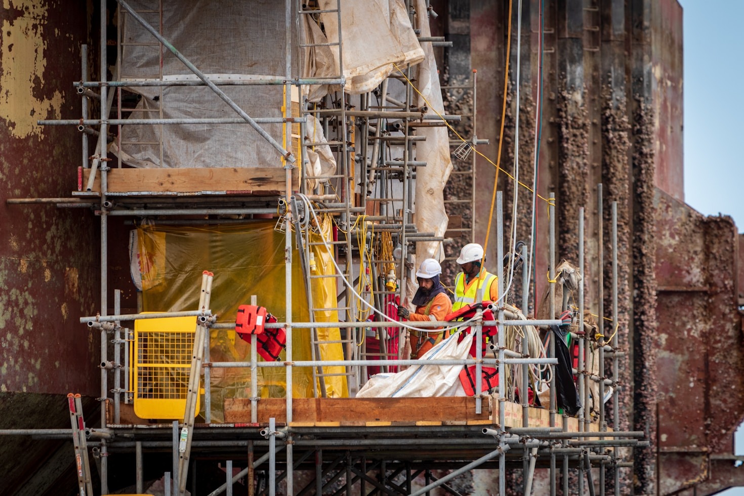 5 Tips for Choosing Reliable Home Contractors
